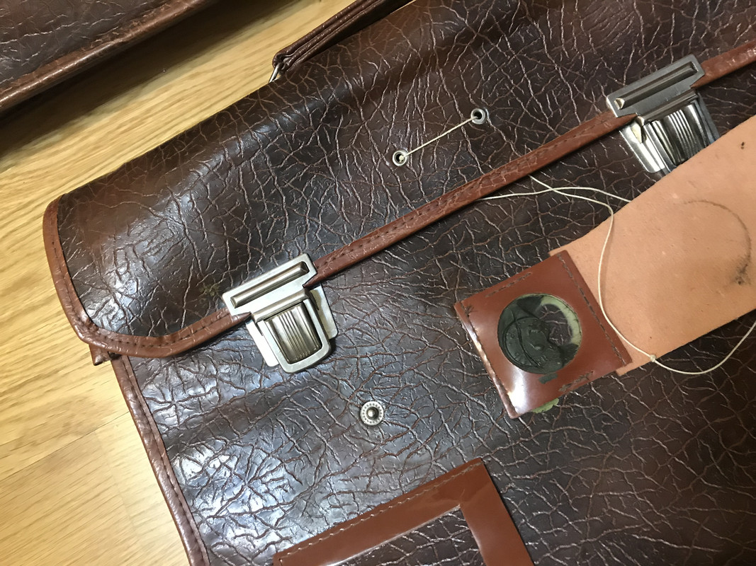 16BD5B18-9923-46D6-877F-DA2744A30A96