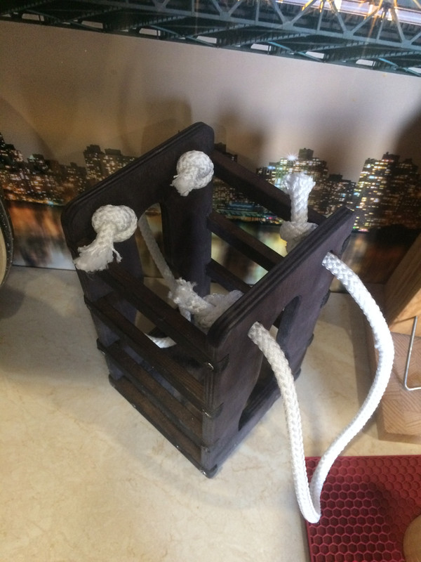 3A569692-BDF0-404C-91CC-B2D699DC84FA