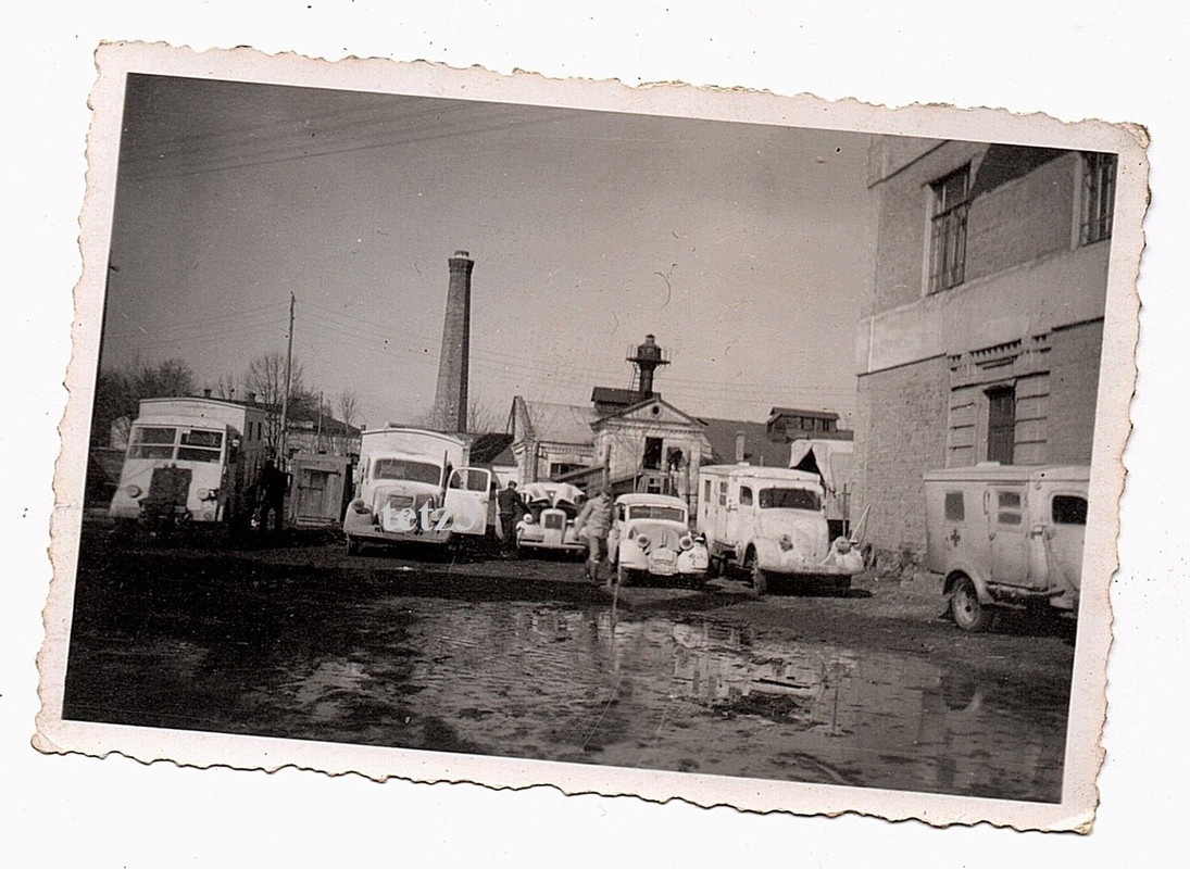 Russland Unterkunft SDkfz PKW Kübel Beute LKW Tarn Camo Beute So