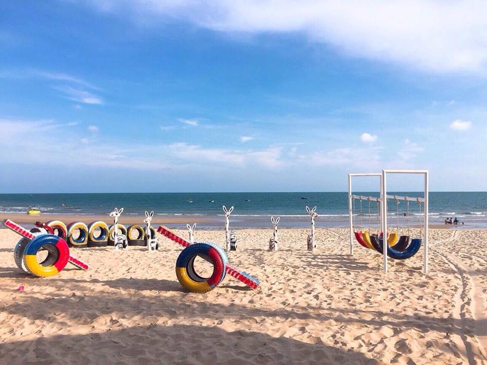 Bãi tắm riêng căn hộ 2 phòng ngủ_ Ocean vista