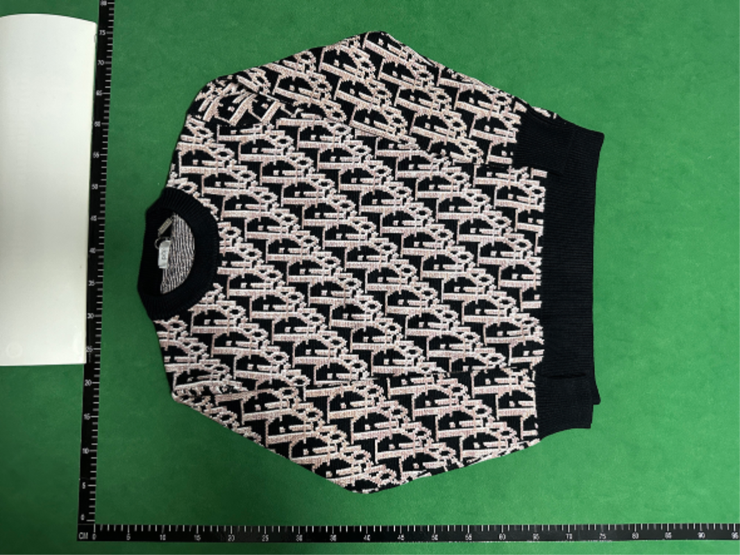 DIOR sweater (+4 color)