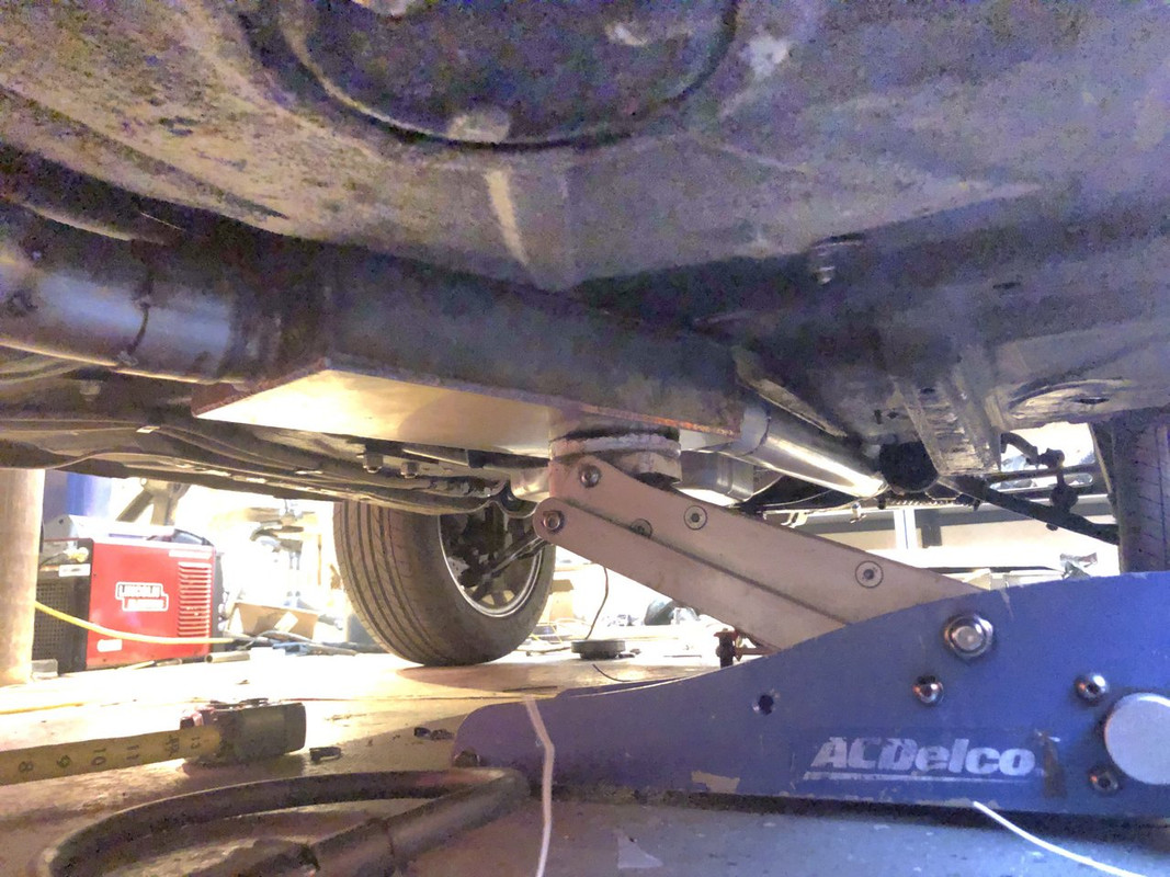 0A4327B8-6F46-4BCE-9D6C-D59670EEC8DB