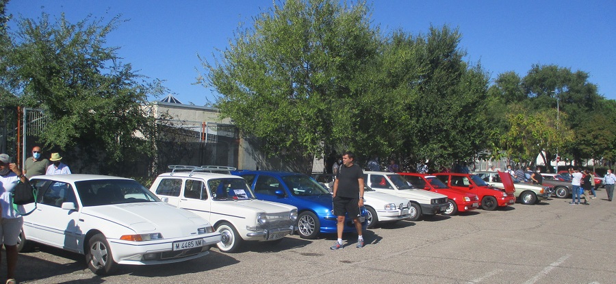 CLASSIC MOTOR SHOW Alcalá de Henares 2ºs domingos de mes - Página 9 Dehesa0921-01