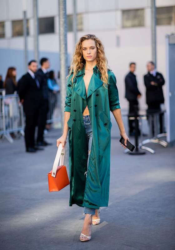 hannah-ferguson-out-at-paris-fashion-week-09-27-2018-3