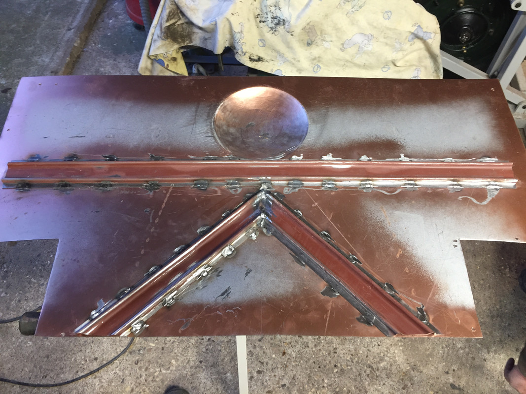 685E2B06-57ED-40C9-B16E-24507CA1C53B