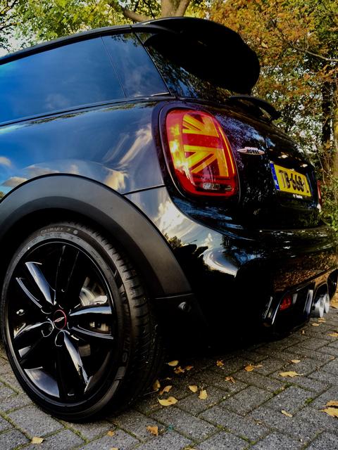 A344D501-CFA1-4BC2-8AC1-FC10B4DBC044