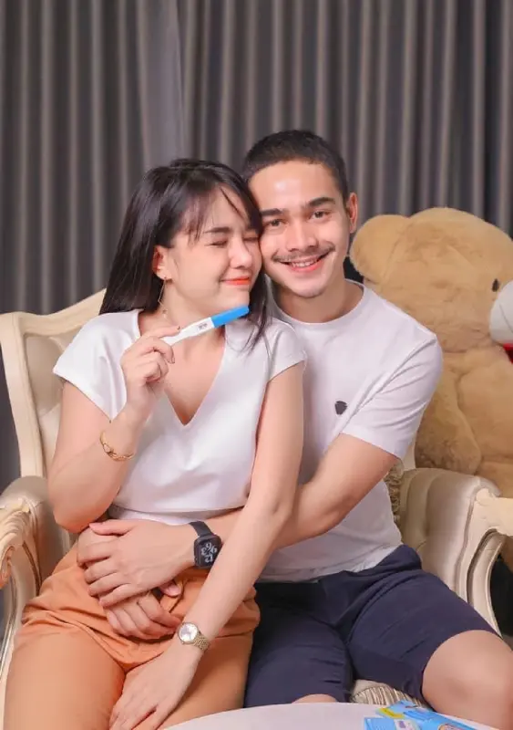 rsh-QOGNom6-Yx-Zj-Sx3-Tam