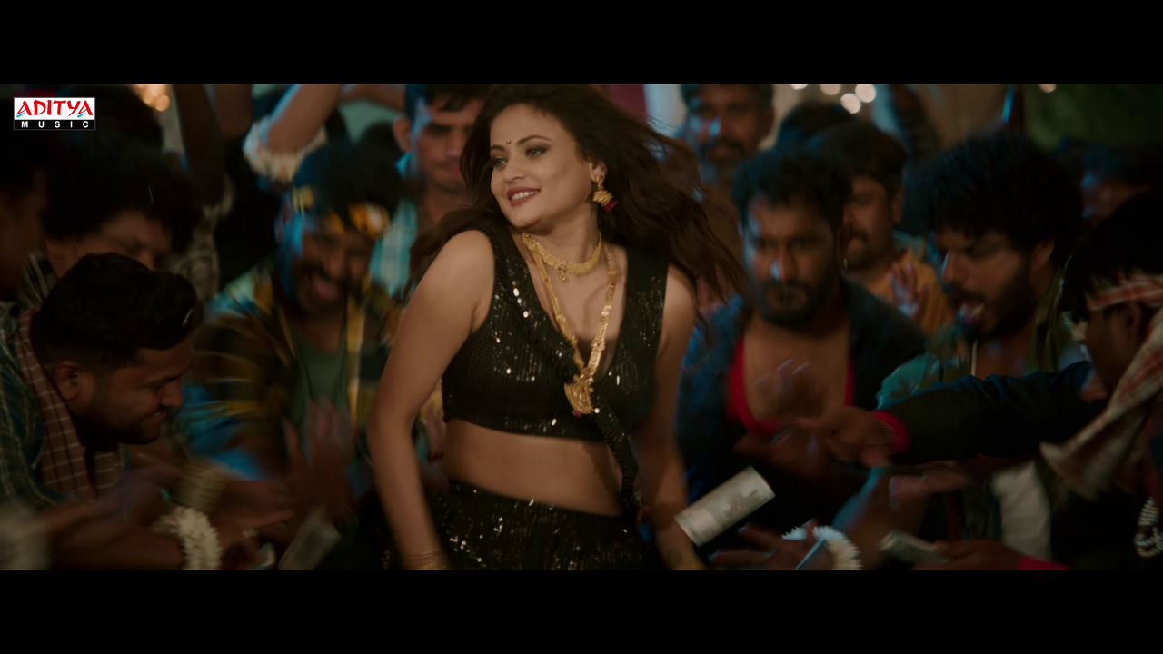 [Image: vlcsnap-2025-12-21-18h23m44s642.png]