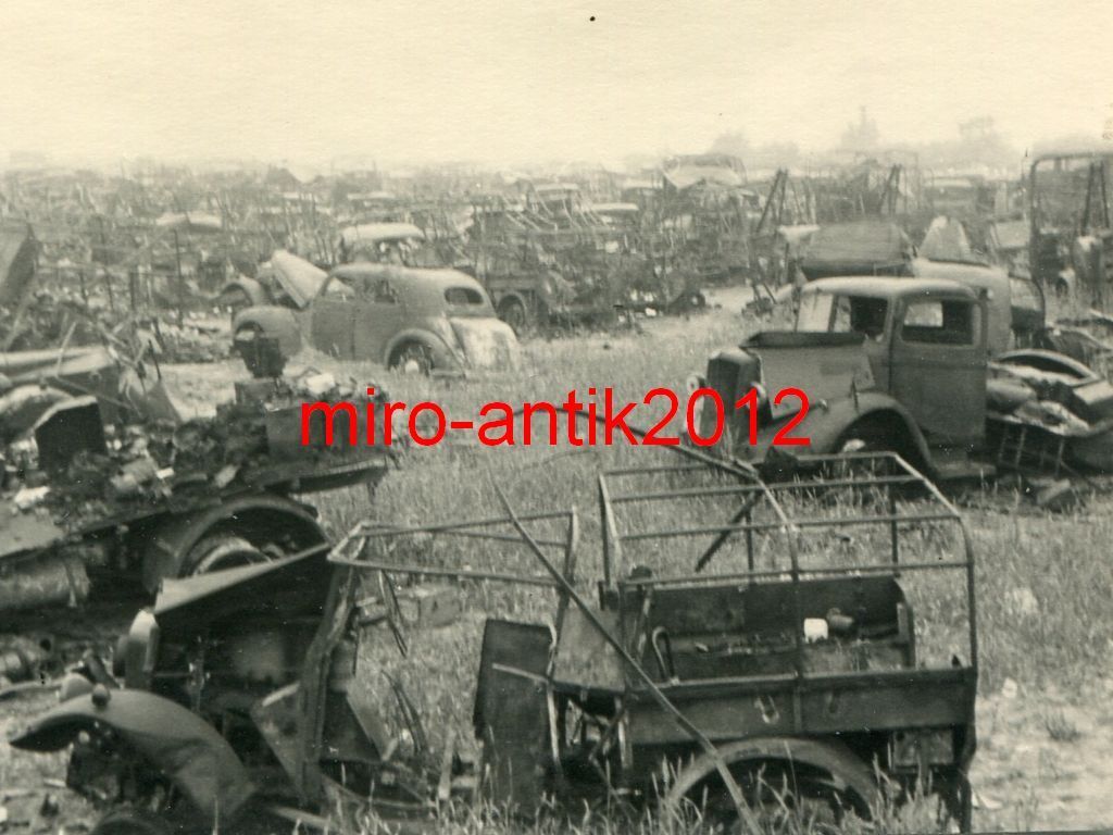 Wehrmacht, zerstörte englische Fahrzeuge, Oost-C