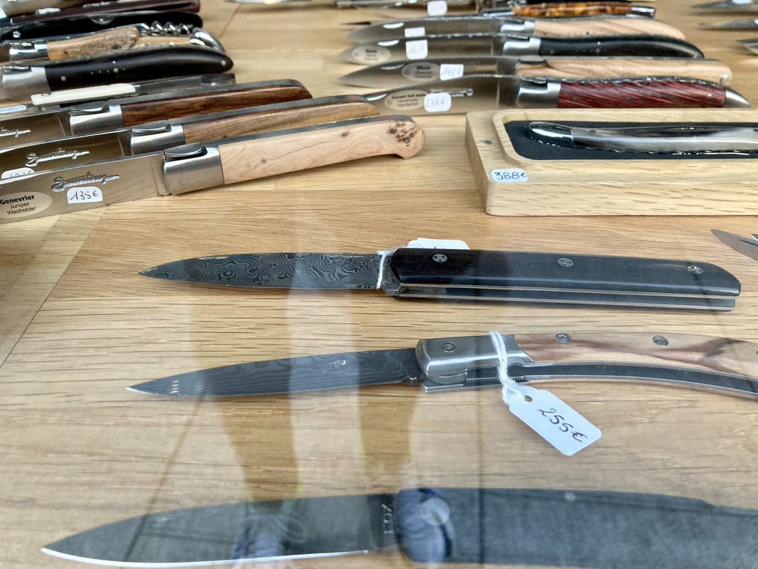 F4F6A2A6-8CF1-4CAB-BED3-DBFBF8B1E926