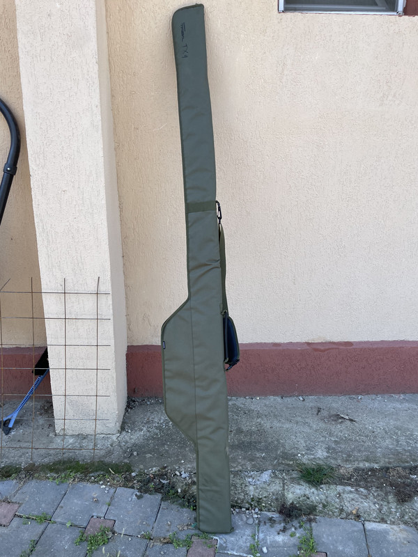 05ED6661-76E5-4C83-9436-70B0DDA99011