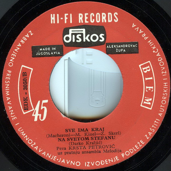 R-2371965-1280166895