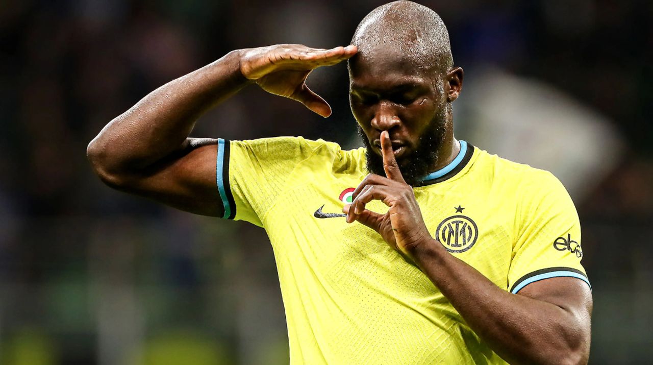 doppietta lukaku inter sassuolo 30esimo compleanno