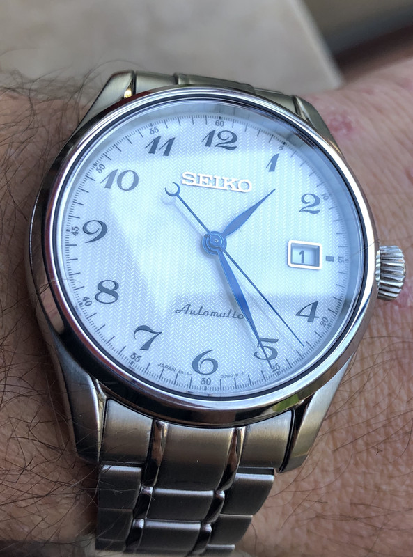 931687BE-400C-4D63-B3A1-EDF5B700A2DD