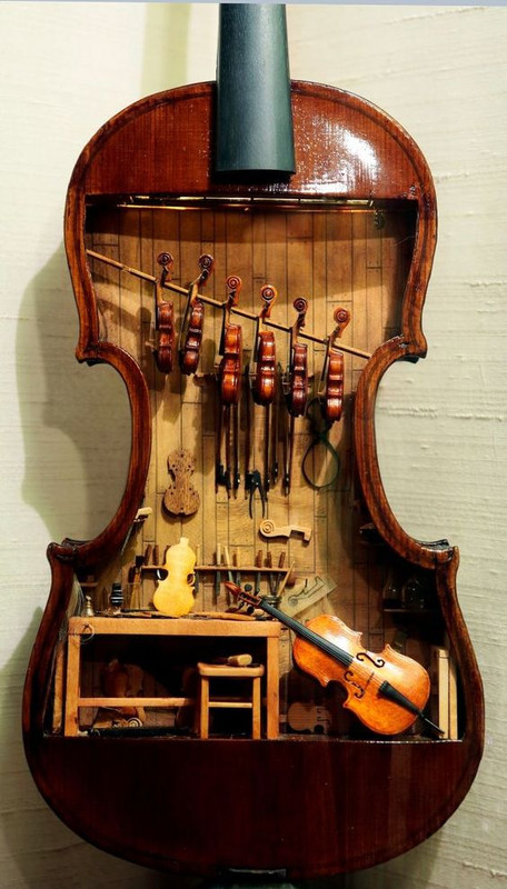 brownn-violin.jpg