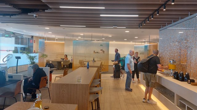 Hotel Iberostar Selection Ensenachos - Blogs de Cuba - DIA 1 - JEREZ-MADRID EN COCHE, SALA VIP, VUELO DE IDA Y LLEGADA AL HOTEL IBEROST (12)