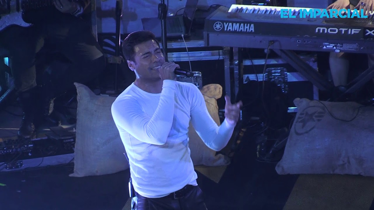 Fan de Carlos Rivera se tatúa la 'carita preciosa' del cantante