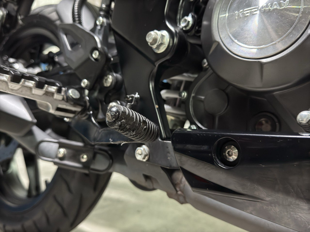 photo_5796226376938932131_y