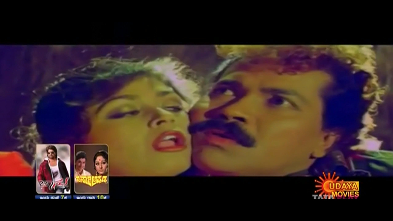 Dolly Minhas Hot CRG.mp4_20240727_130935.903