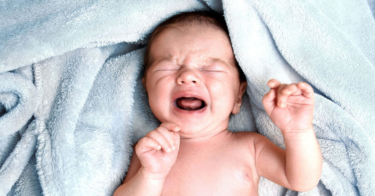 Baby-Cries-What-Your-Baby-Is-Trying-to-Tell-You-baby-post-by-Mama-Natural