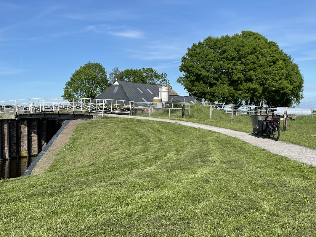 DD9218FB-64EF-4596-A36D-016FA27E2C33