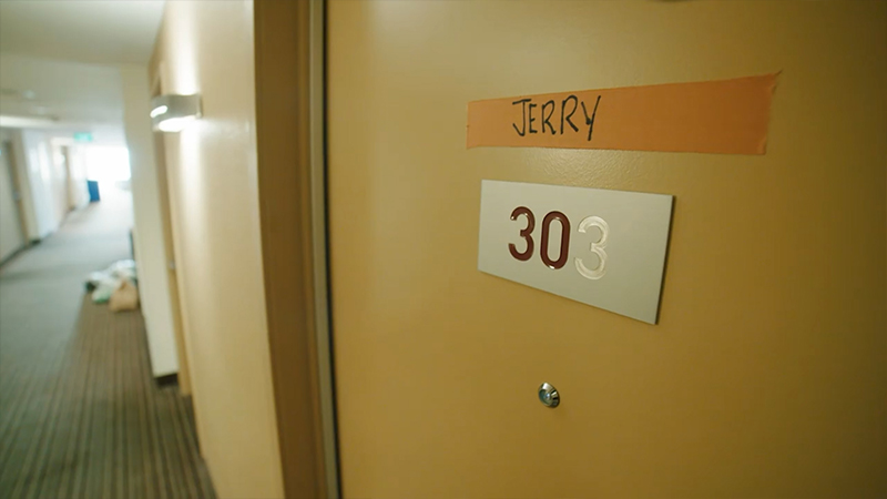 Jerry-Tuwais-Room-SM