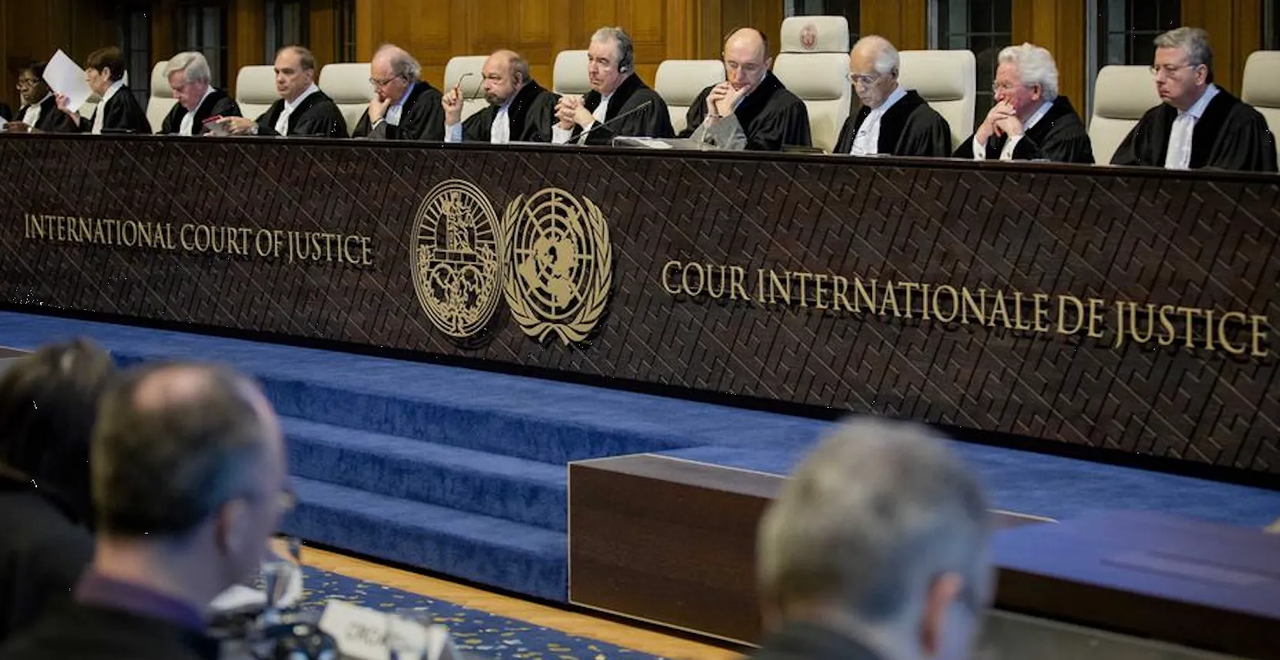 Corte de La Haya exige a Rusia indemnizar a Ucrania con 5 mil mdd