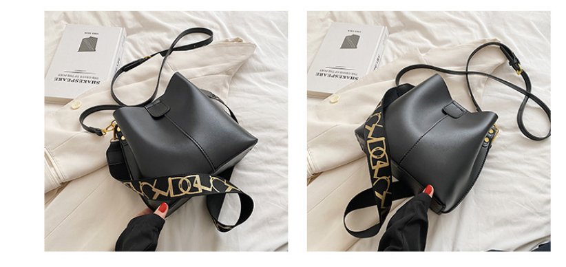 Bolso bandolera pequeño de Piel sintética para Mujer, tipo Cube, informal, de alta calidad y a la moda. - details 2