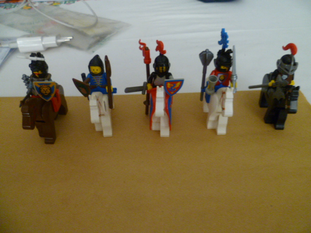 cavalieri e omini Figure-lego-castello-002