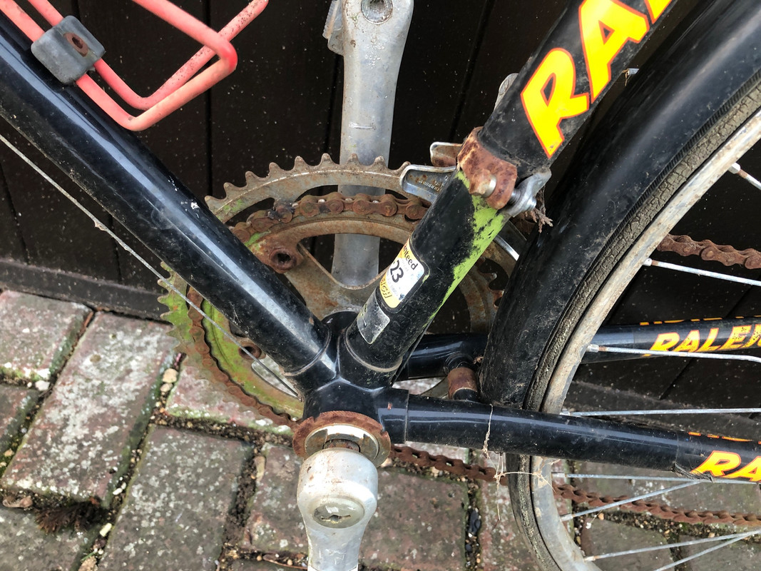 20652041-4381-46DF-9555-4B0DEB348EAE