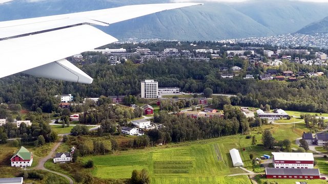 DÍA 3 – Vuelo BERGEN-TROMSØ y visita de TROMSØ - 12 días por Noruega: Bergen - Tromsø - Islas Lofoten - Oslo (2)