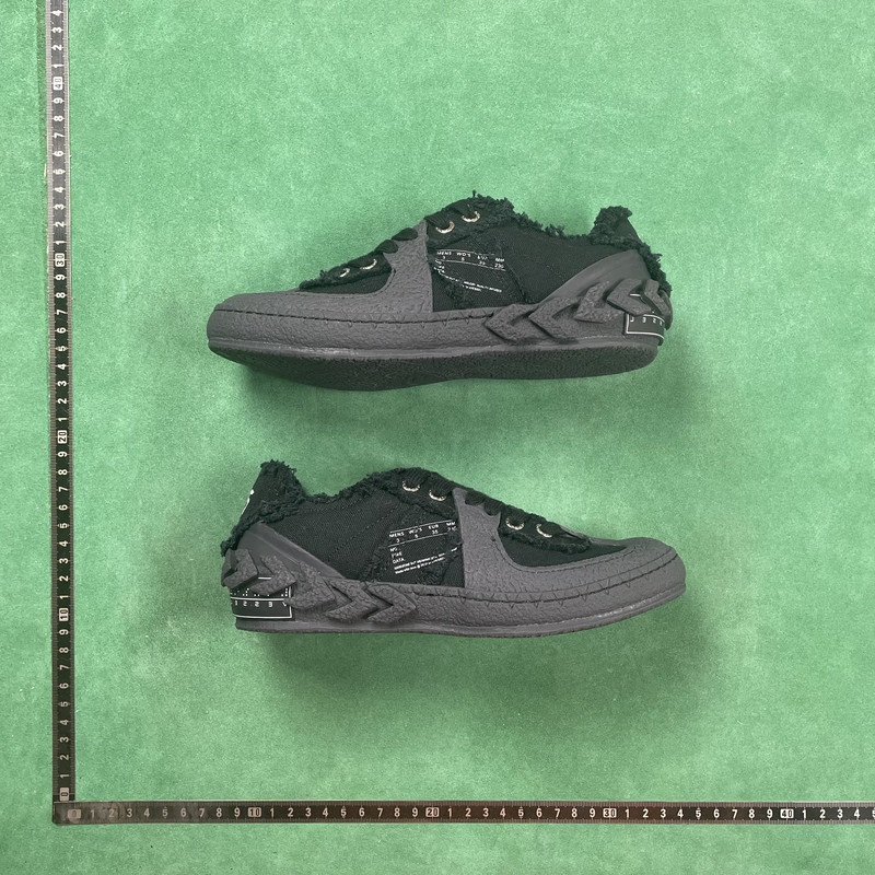 655、Roger Vivier Viv' Skate
