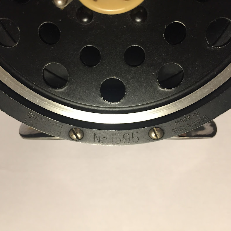 PFLUEGER Medalist 1595 フライリール Pflueger Medalist Fly Reel | Pflueger®