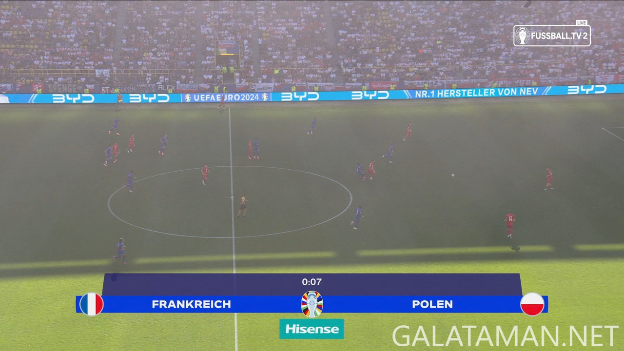 [Image: 06-25-17-45-02-DE-FUSSBALL-TV-2-FHD-Fran...09-636.jpg]