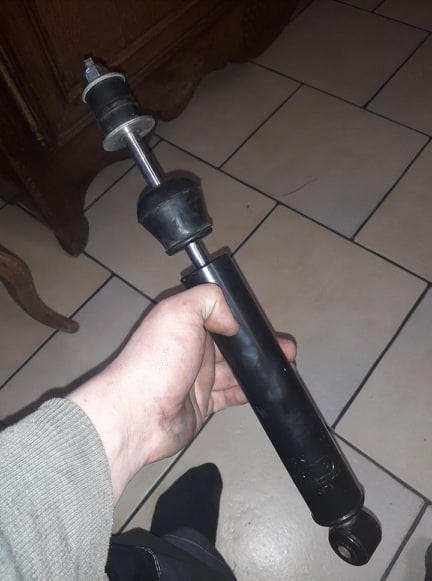 83852111_587507215430936_5418502917835456512_n