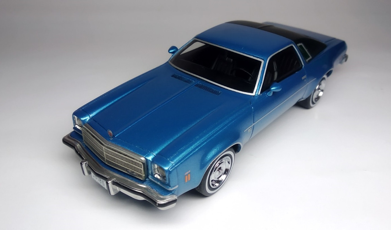 Chevrolet Chevelle Malibu Classic Colonnade Coupe (9)