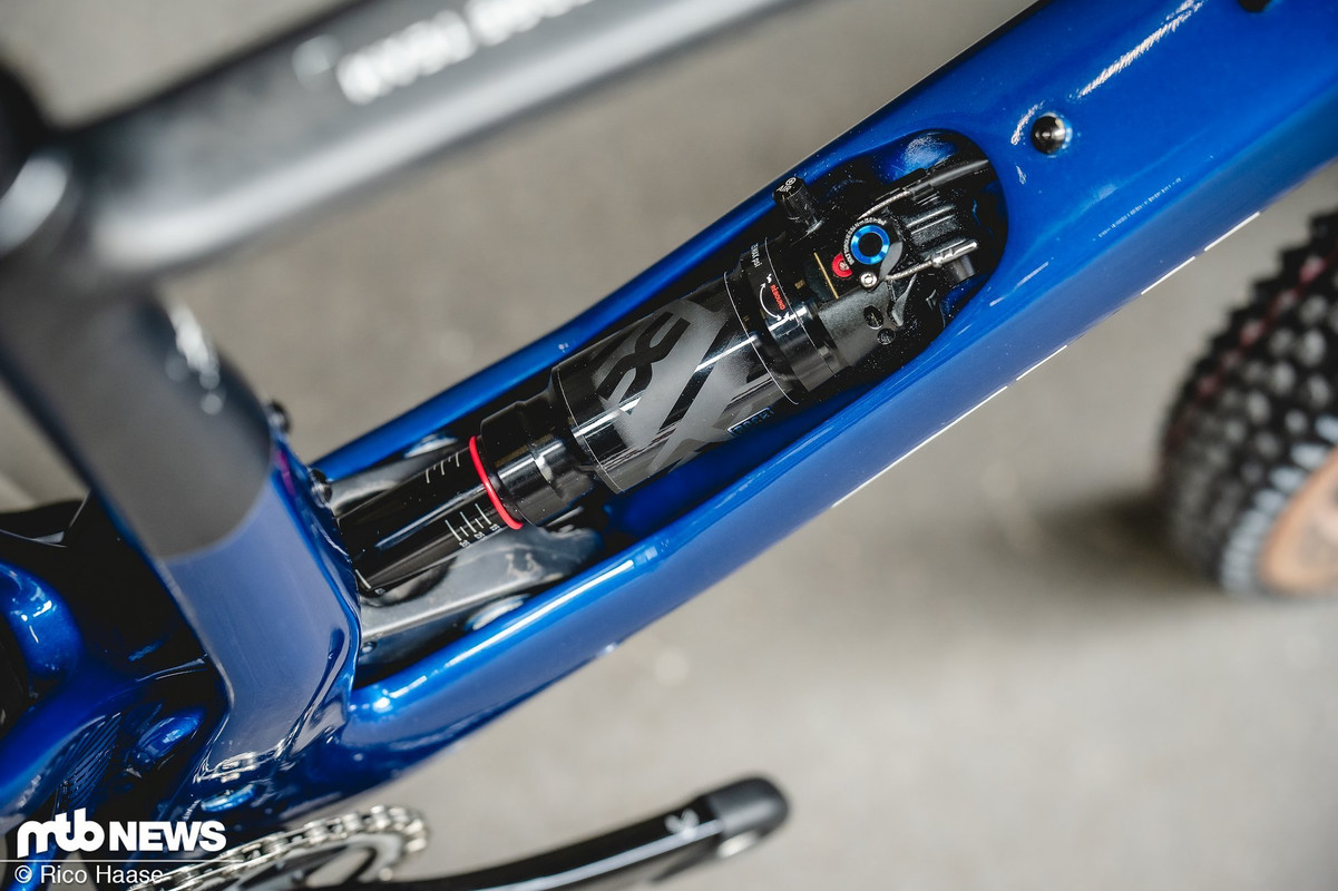 aHR0cHM6Ly9mc3RhdGljMS5tdGItbmV3cy5kZS92My8yOC8yODEzLzI4MTMzOTYtaW9weGwybDVqYmgxLWJ1bGxzbXRiZXVyb2Jp