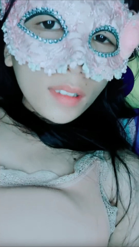 leave her boarding room all day Fucking.mp4_snapshot_06.40.000