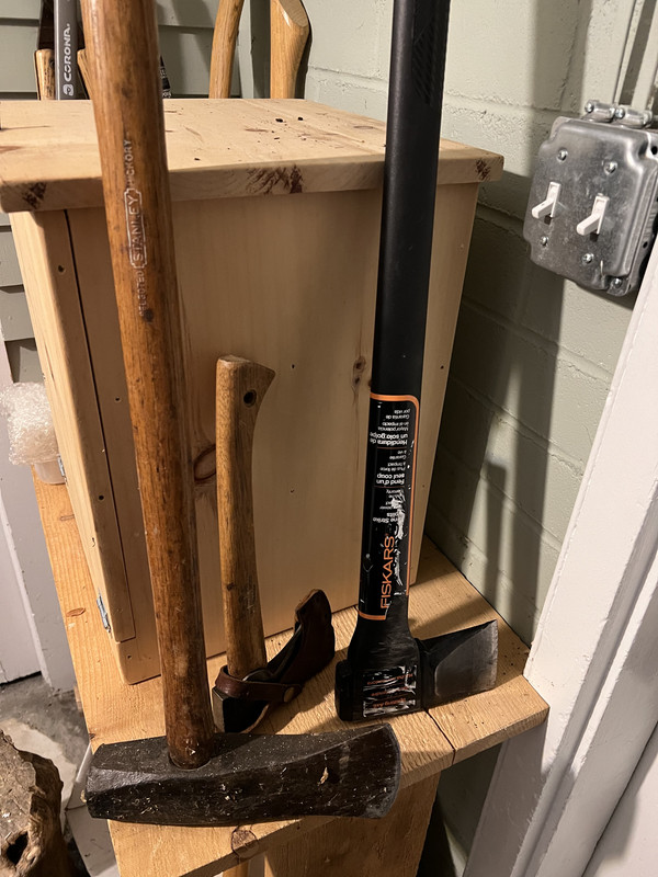 2512671A-EFAA-4C2B-A923-7A7FFE9F2A4D