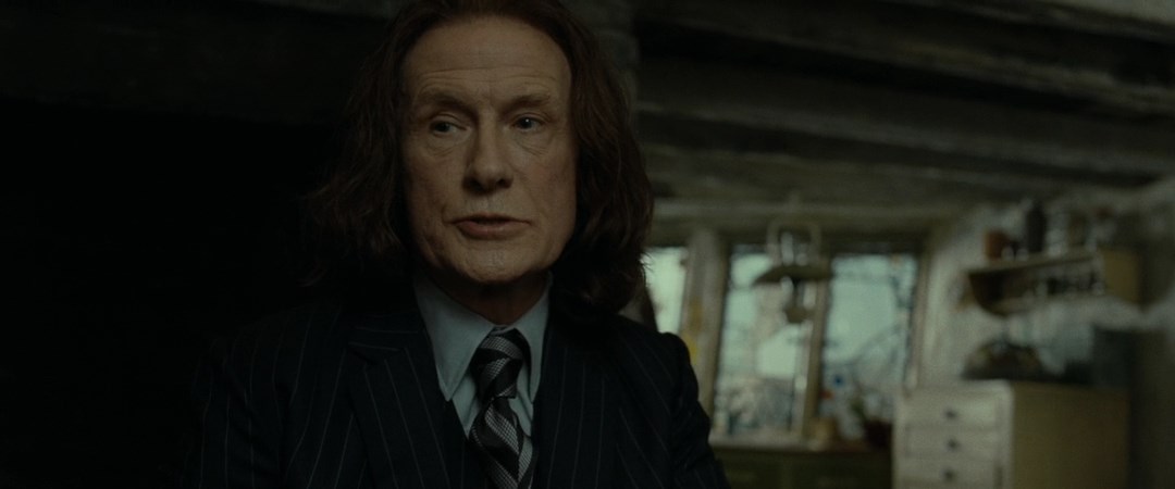 Гарри Поттер 7.mkv_snapshot_00.30.12_[2022.05.30_22.51.15]