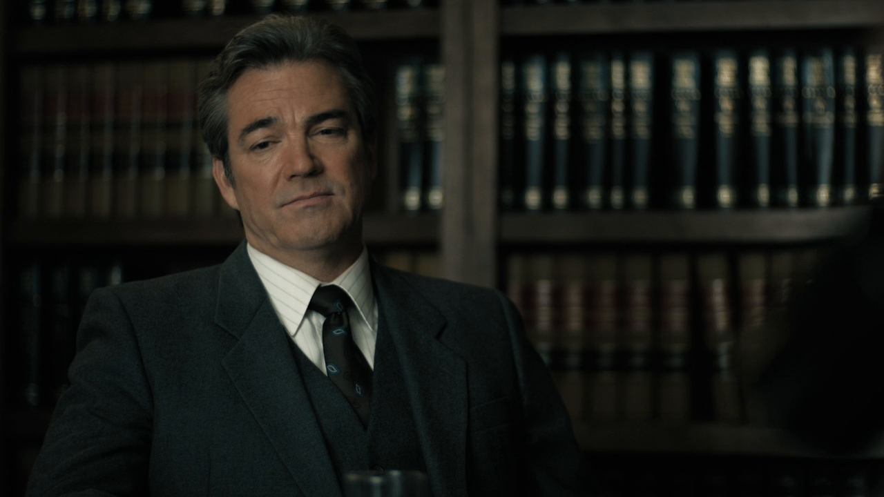 True.Detective.S03E01.La.Grande.Guerra.e.la.memoria.moderna.1080p.BDRip.ITA.ENG.x264-BlackBit[screen