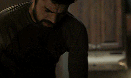tumblr-pixsbs6o1-R1x0fav3o6-400.gif