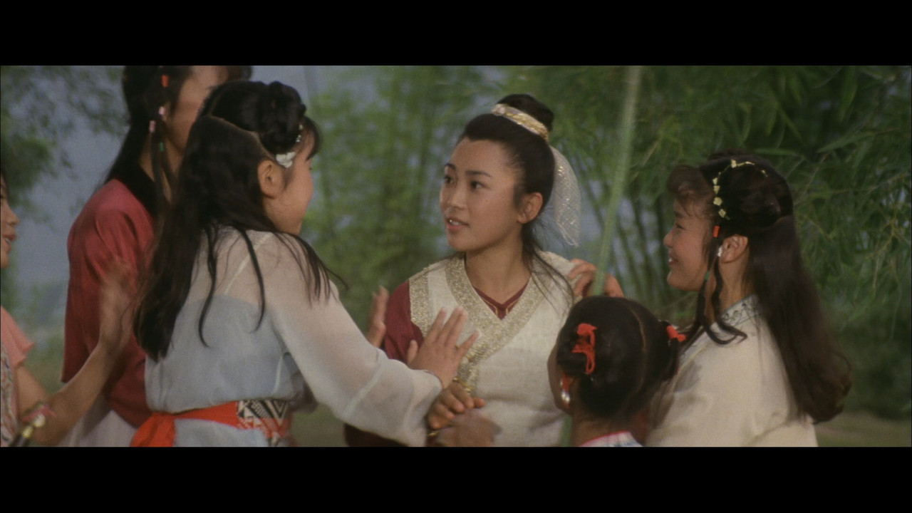 Shao-Lin-Si-1984-1080p-Blu-Ray-REMUX-AVC-DTS-HDMA-5-1-TVS-mkv-snapshot-00-44-33-087.jpg