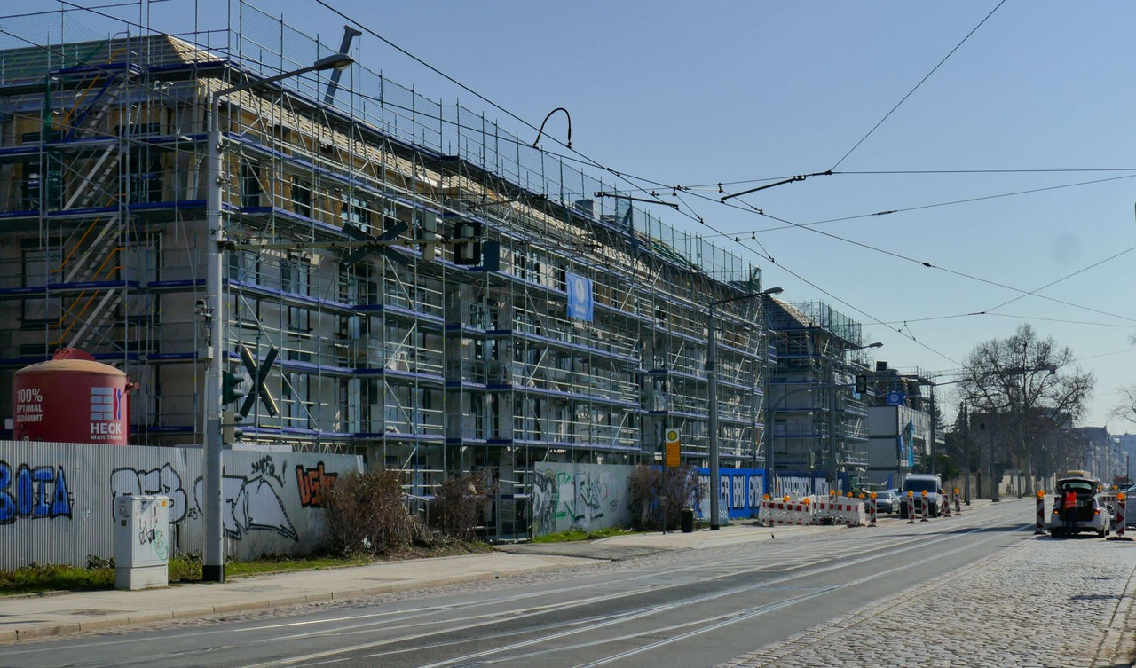 Bild: https://i.postimg.cc/3xbRJ7rG/P1260641.jpg