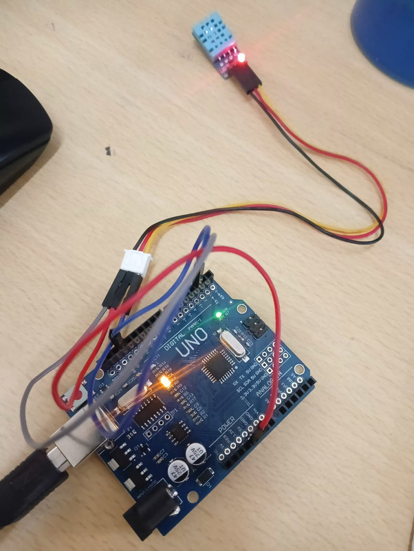 temp-and-humidity-sensor.jpg