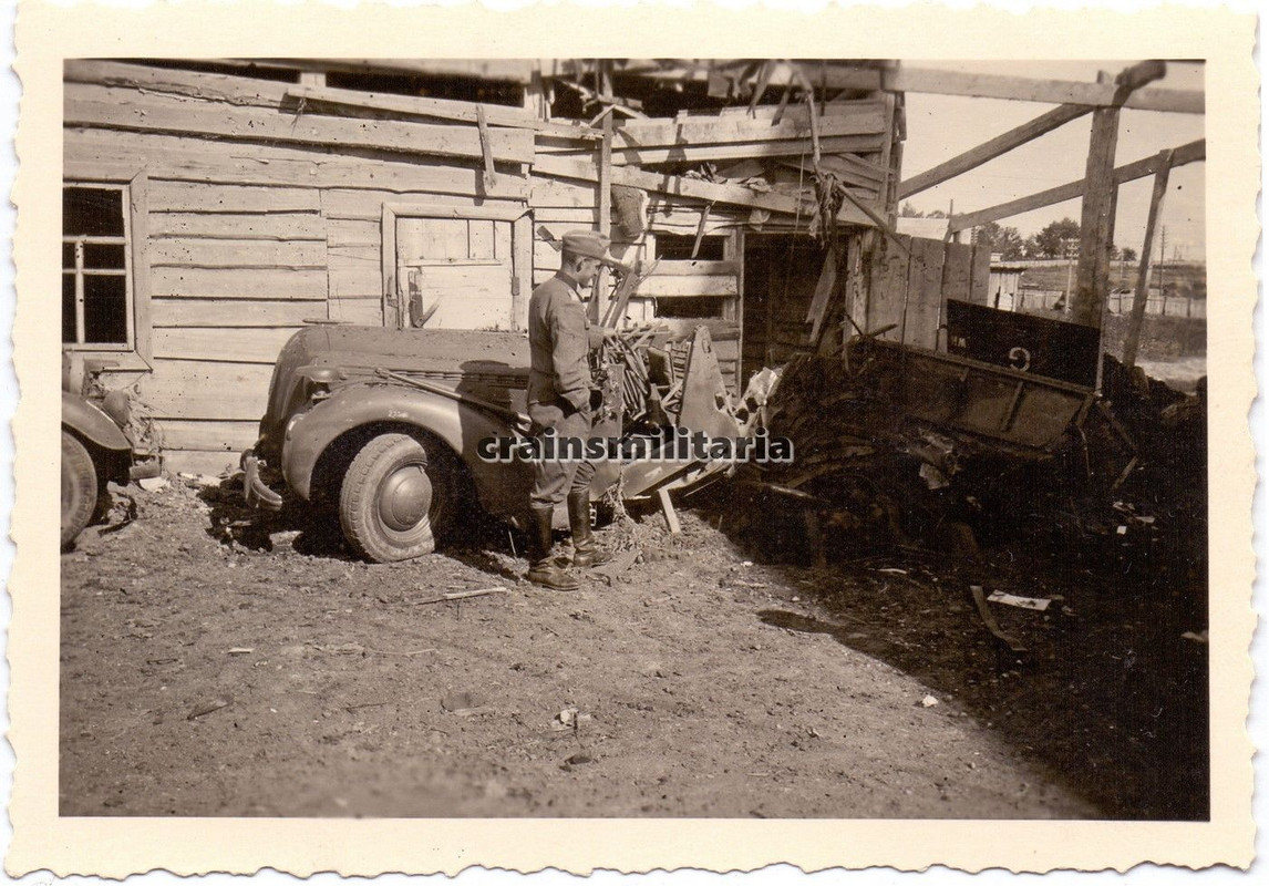 Orig. Foto zerstörte Pkw Opel Kapitän nach russ.