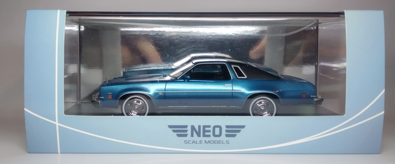 Chevrolet Chevelle Malibu Classic Colonnade Coupe (11)