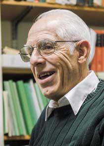 Dr. John L. Sorenson (1942-2021) Dr. John L. Sorenson (1942-2021)