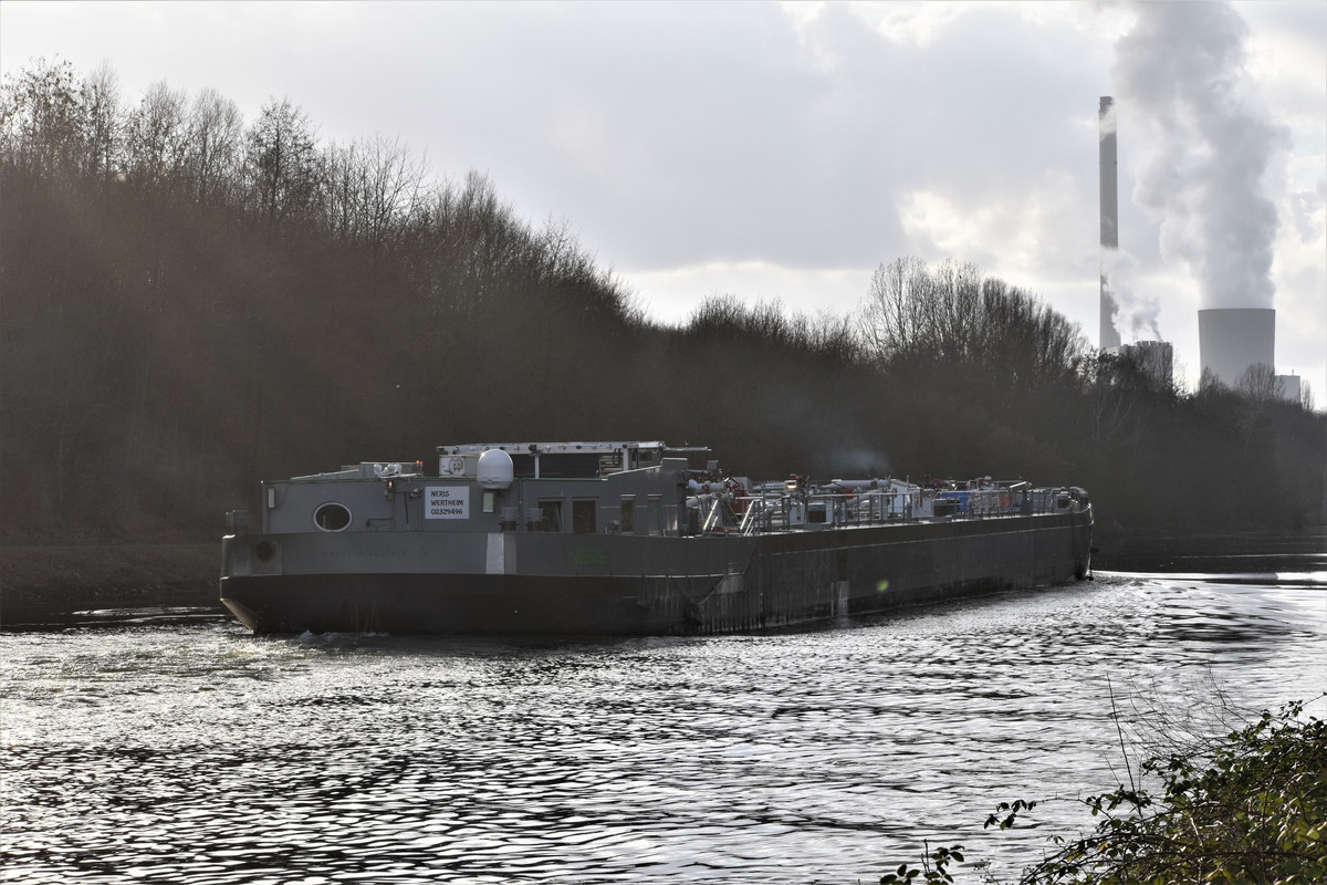 2023.02.04b5 Neris (1940x1293)