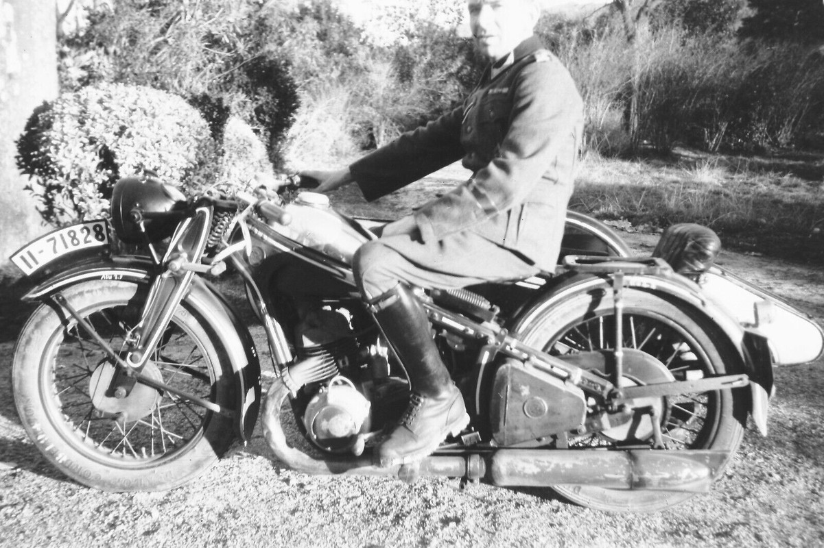Original Negativ - Zoll Grenzschutz Soldat auf Motorrad - 2.WK (1)